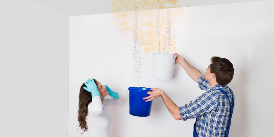 Затопили соседи сверху, что делать?