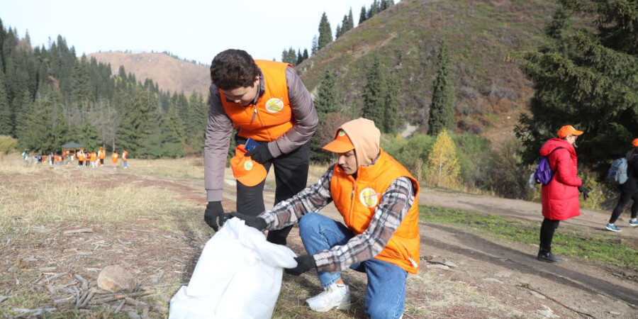 Нет мусору на природе!