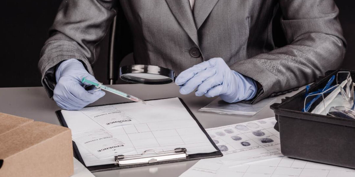 Обязан ли потребитель платить за экспертизу ненадлежащего товара?