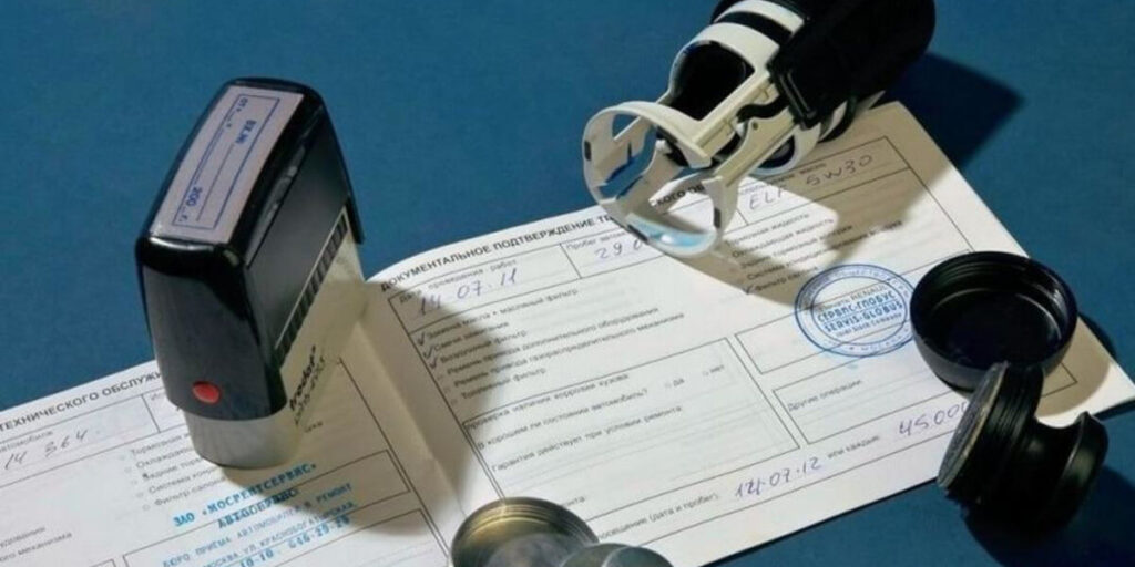 Вправе ли потребитель требовать замену товара если истек гарантийный срок?